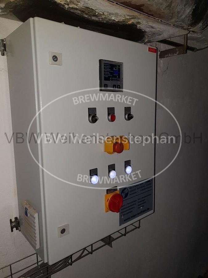 Used hot water tank