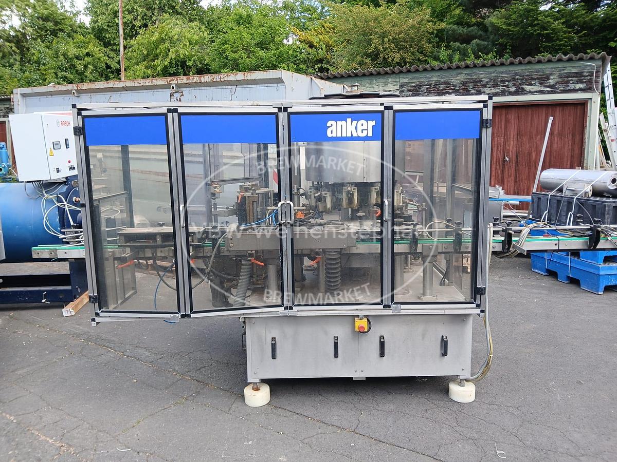 Used labeling machine