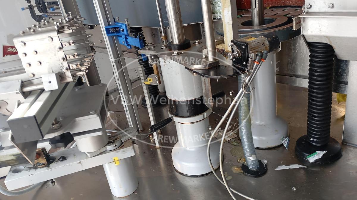 Used labeling machine