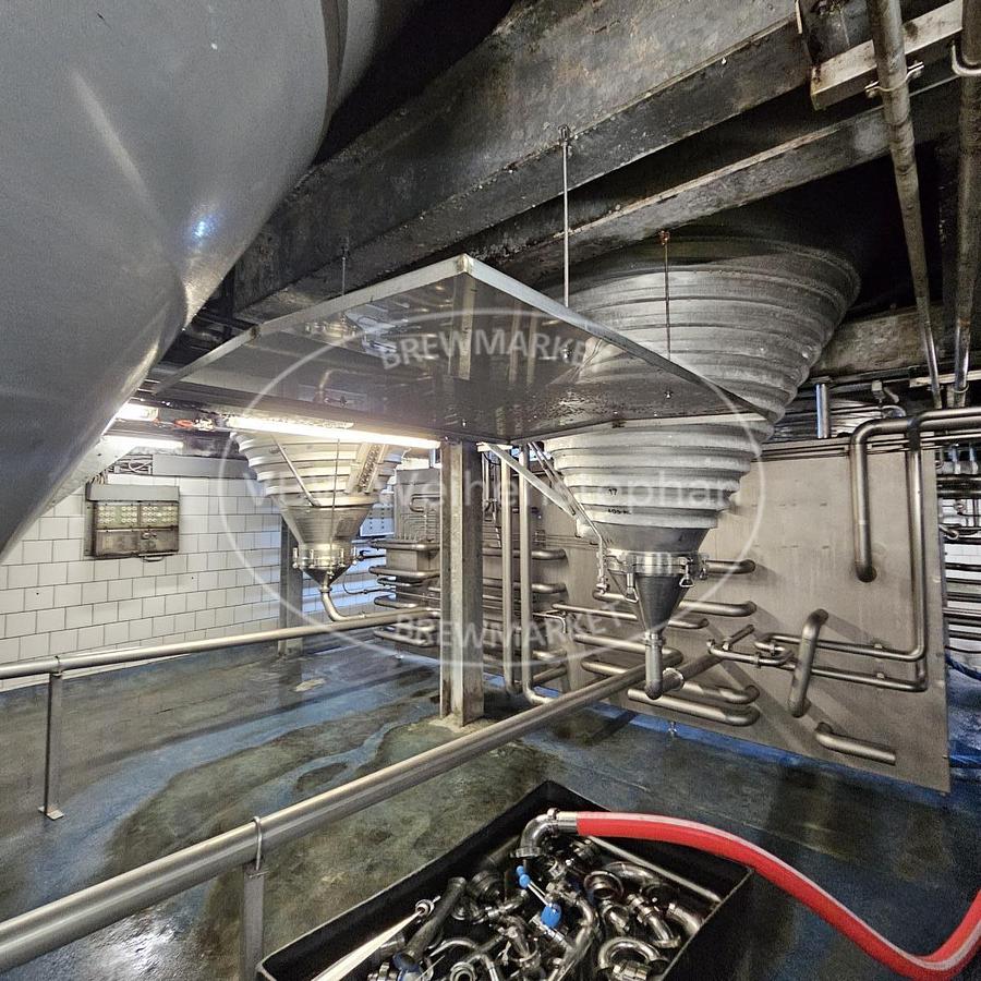 Used Cylindroconical fermentation and storage tanks (15 units)