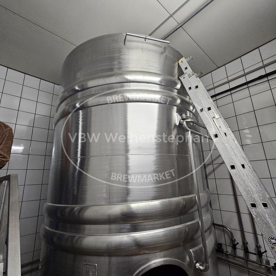 Used Fermentation and storage tank