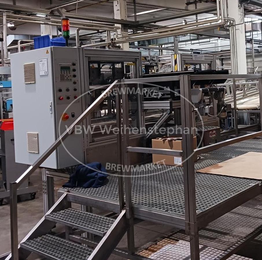 Used Bottle carrier unfolder