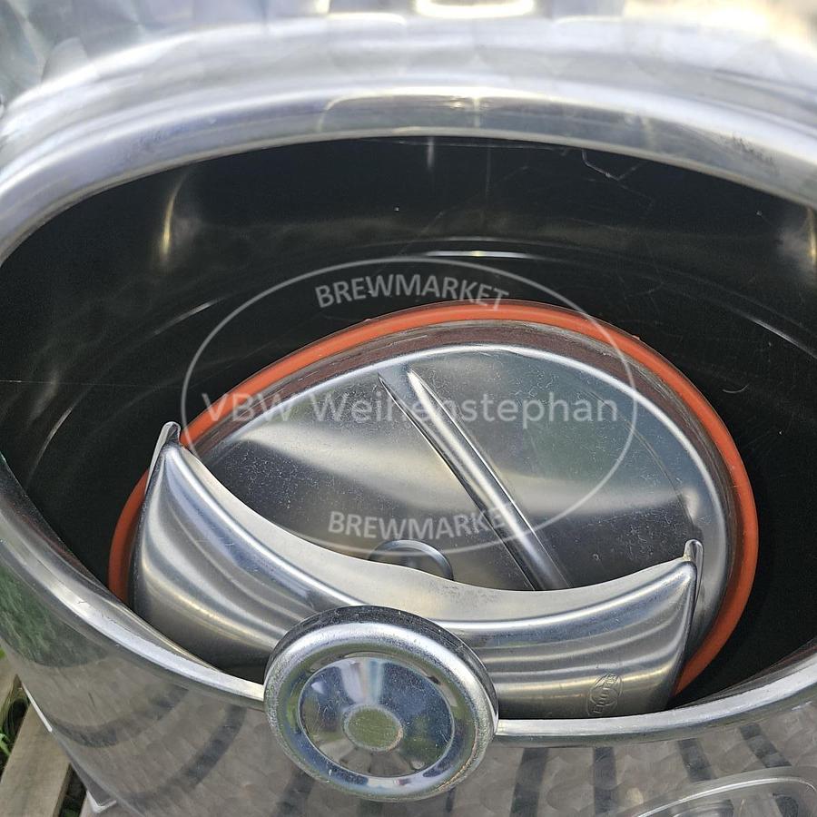 Used stainless steel tank