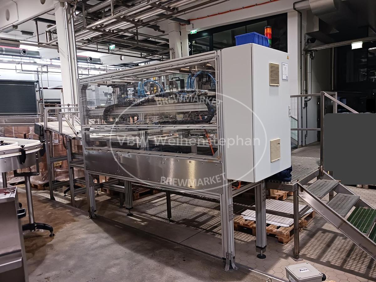 Used Bottle carrier unfolder