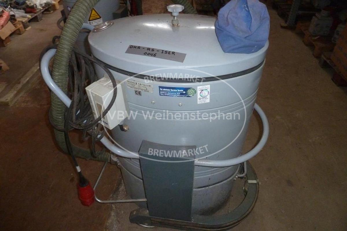 Used vacuum cleaner