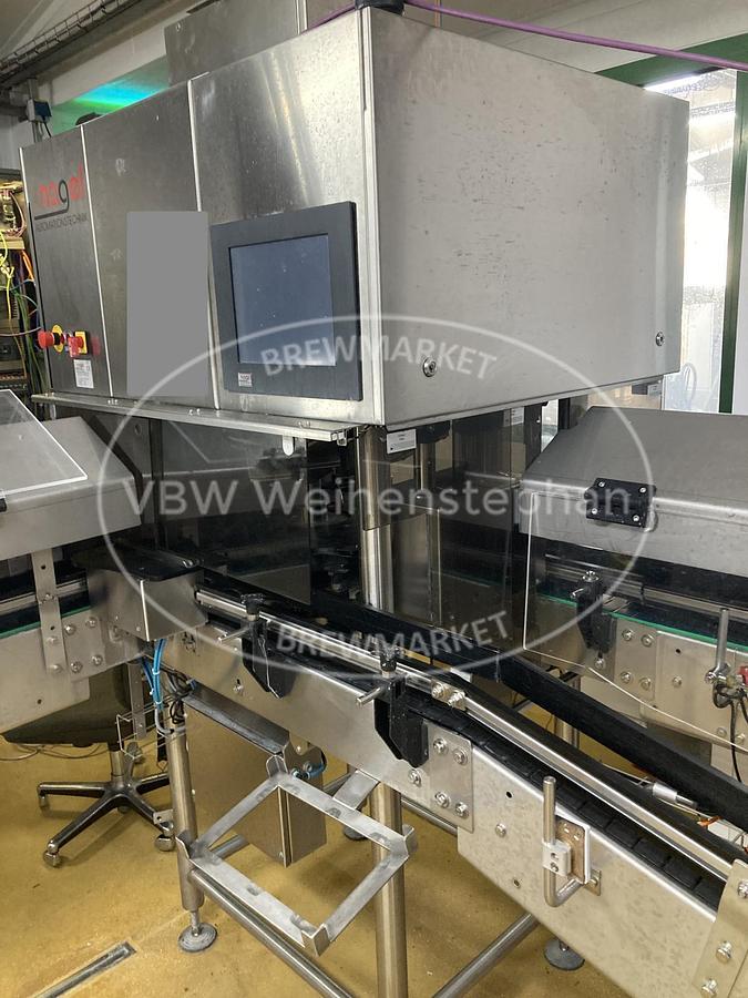 Used empty bottle inspector