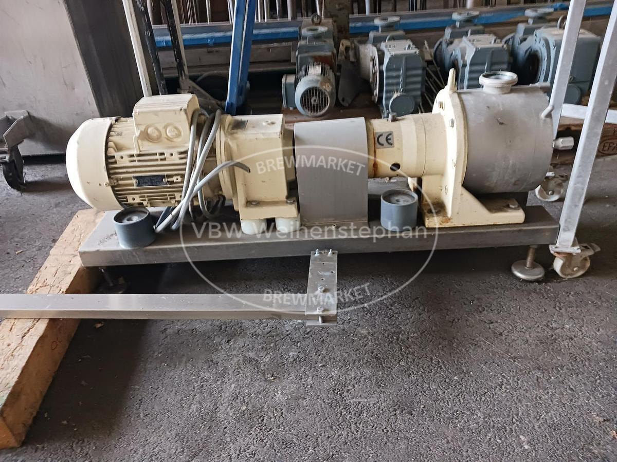 Used Sinus pump