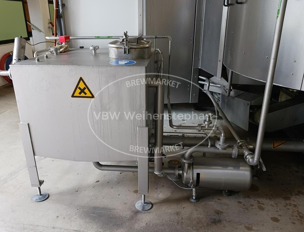 Used Rinsing, filling and sealing machine