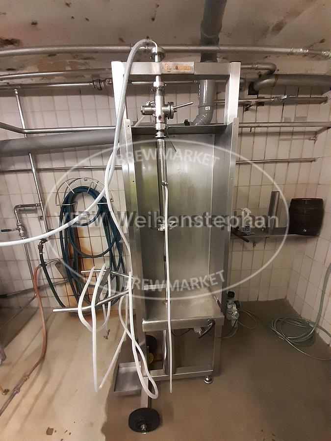 Used party keg filling machine