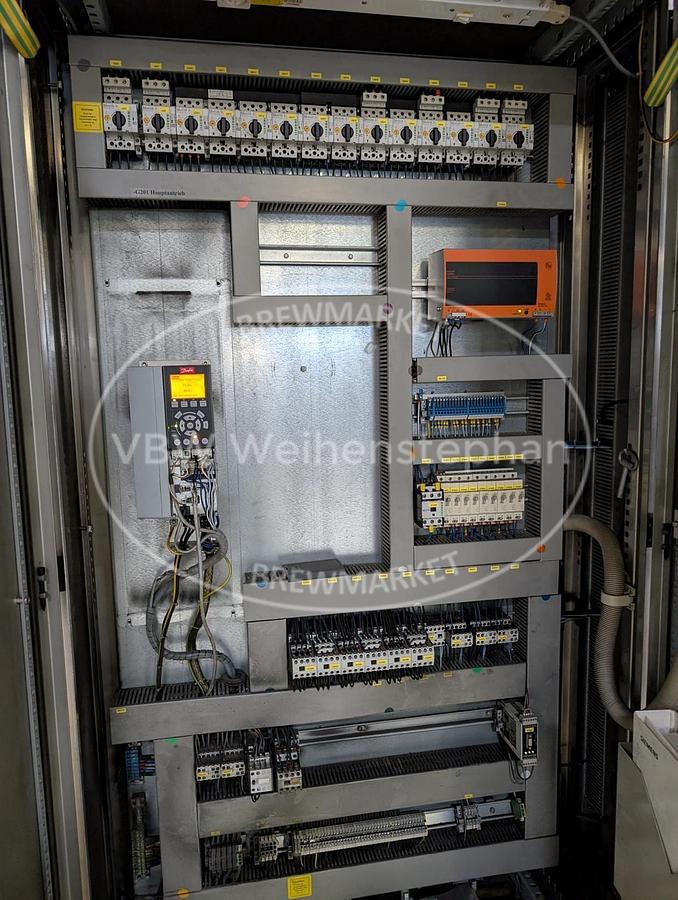 Used labeling machine
