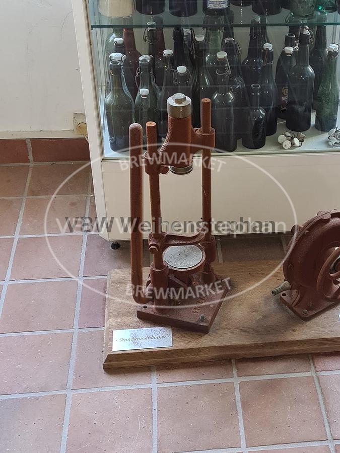 Used Manual crown capper