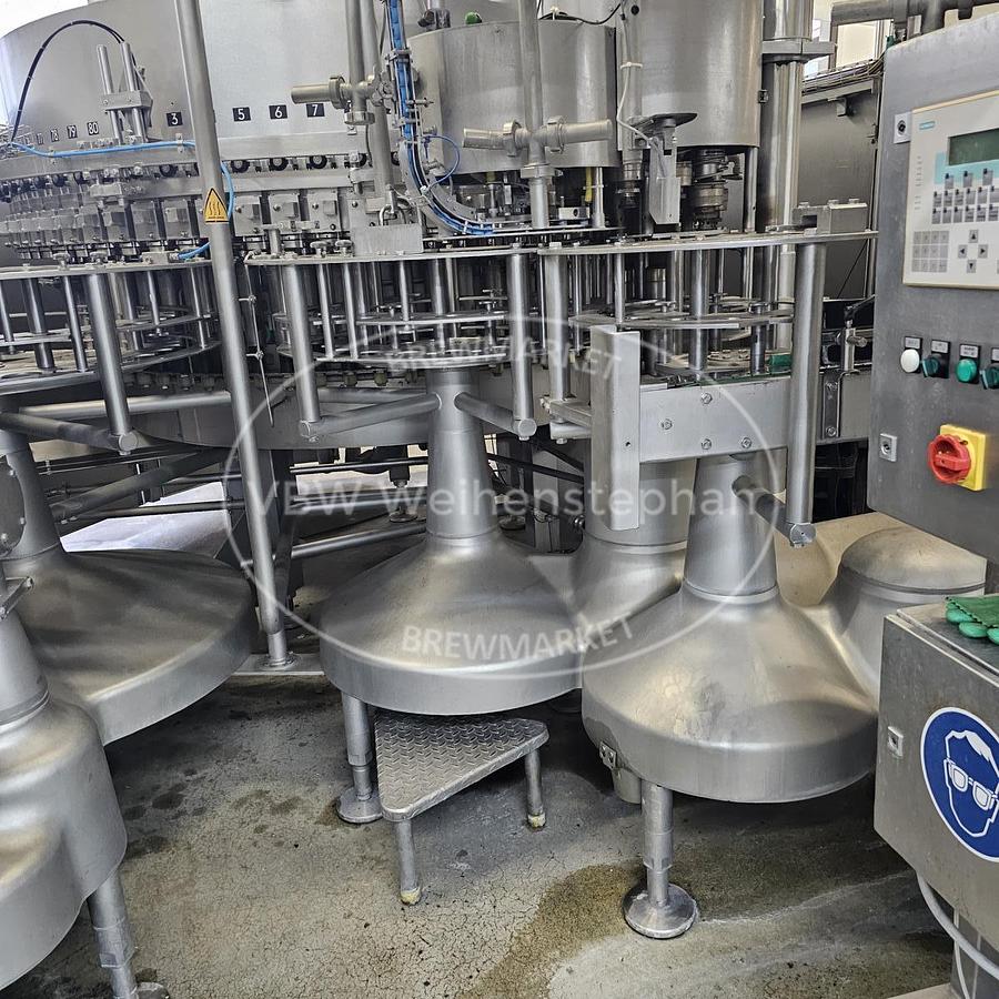 Used Rinsing, filling and sealing machine