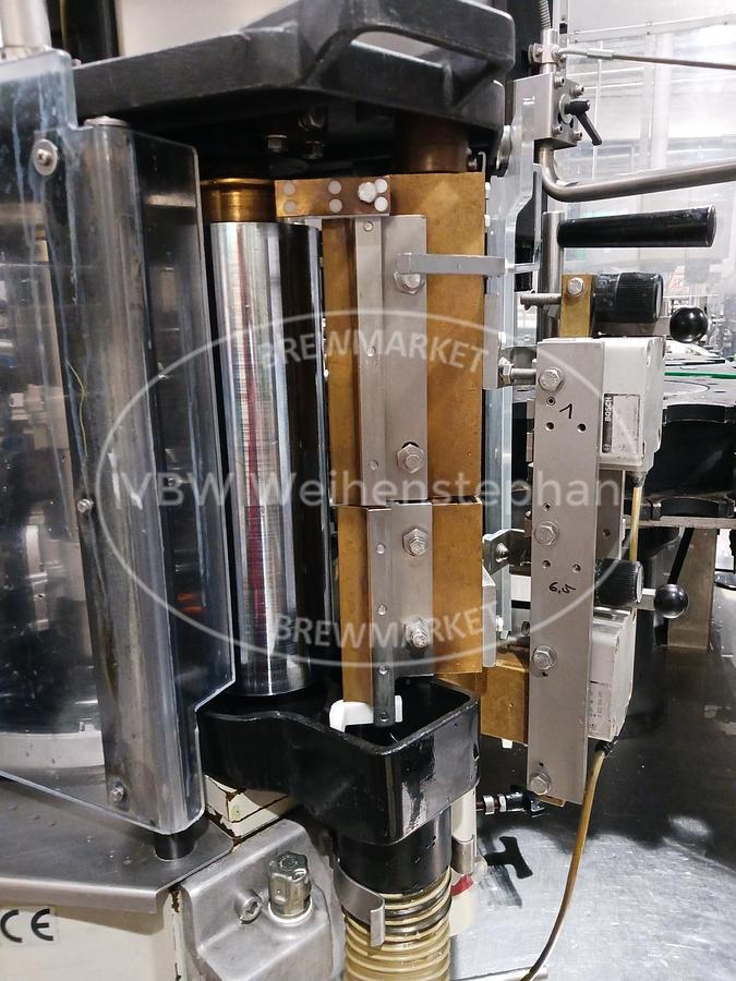 Used labeling machine