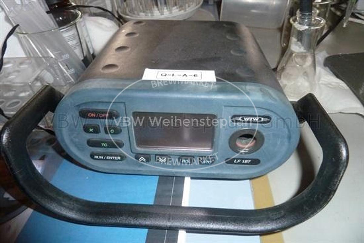 Used conductivity meter