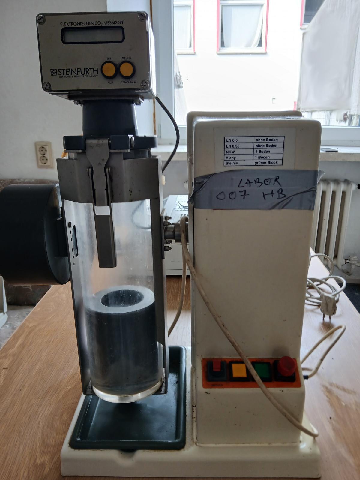 Gebraucht Flaschenschüttelmaschine