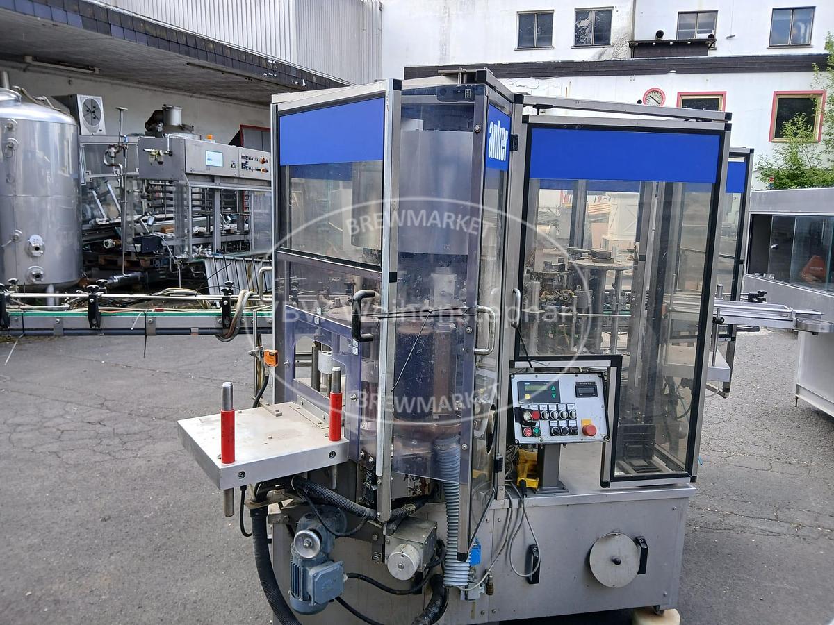 Used labeling machine