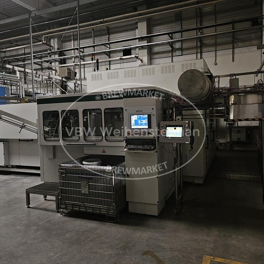 Used PET bottle filling line