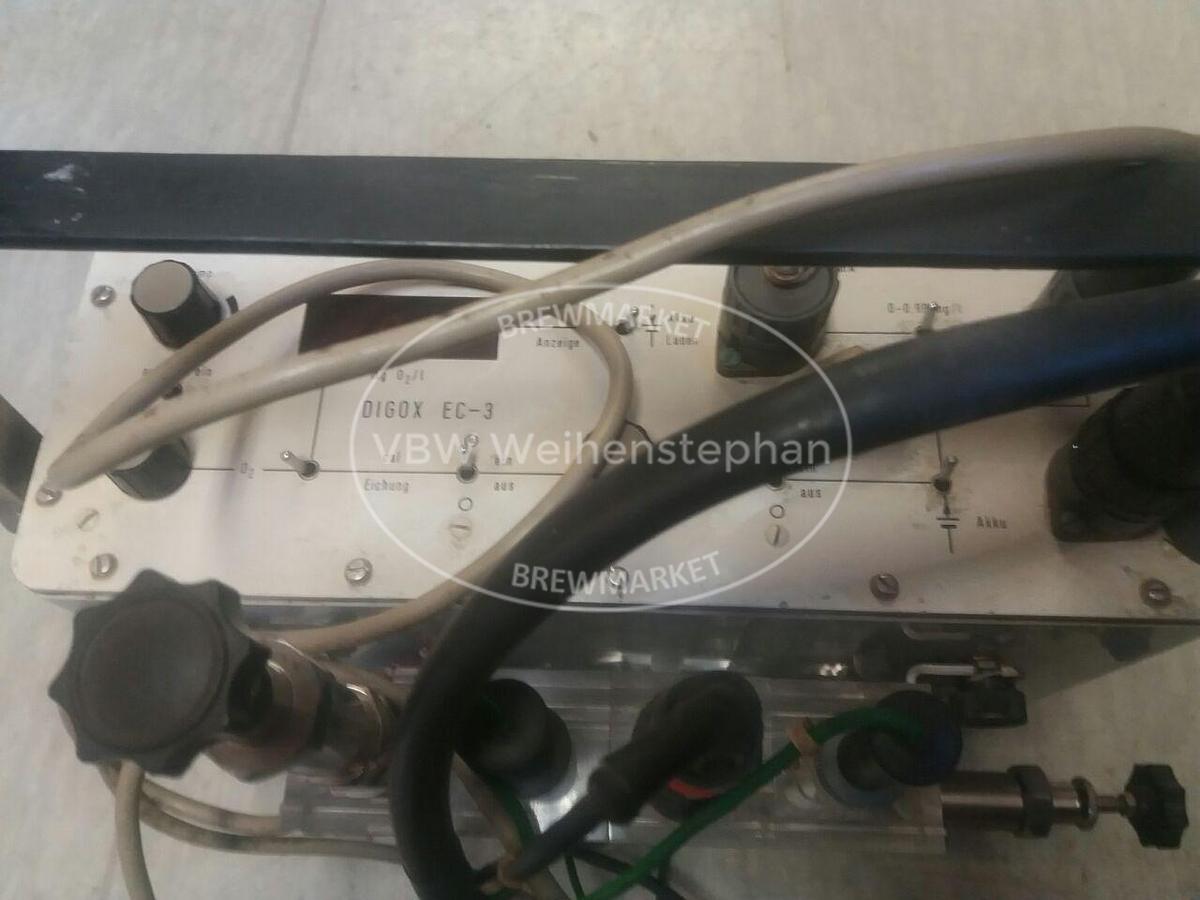 Used Oxygen meter