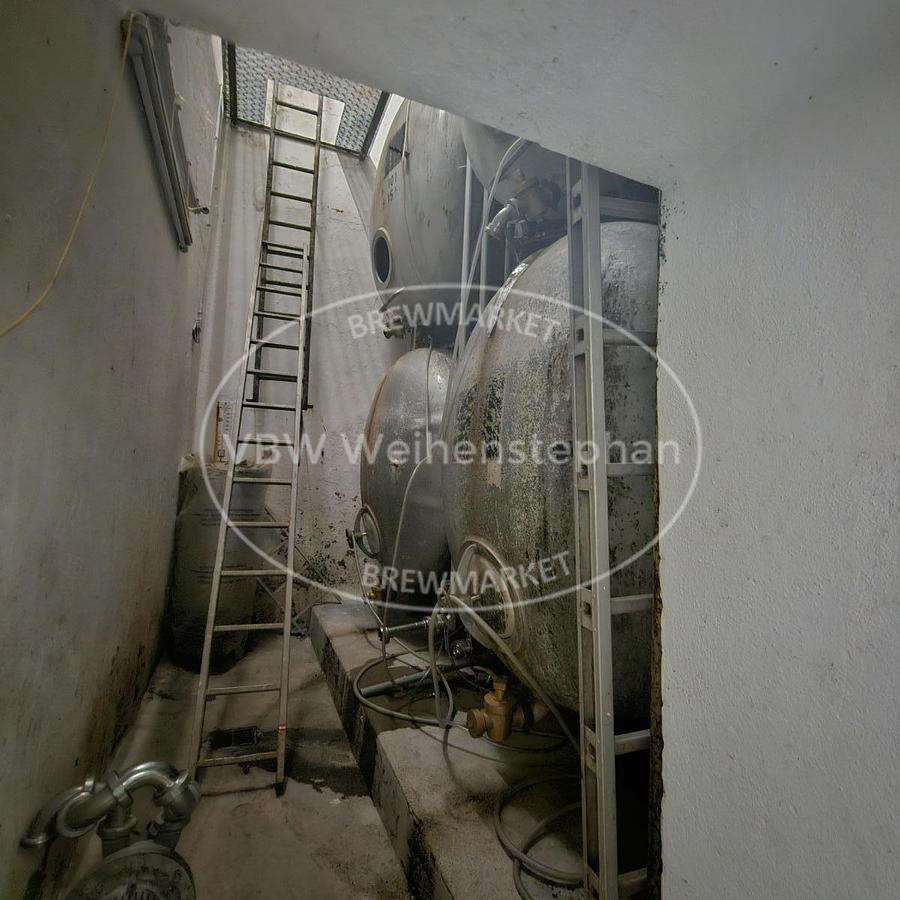 Used Storage tanks (6 pcs.)