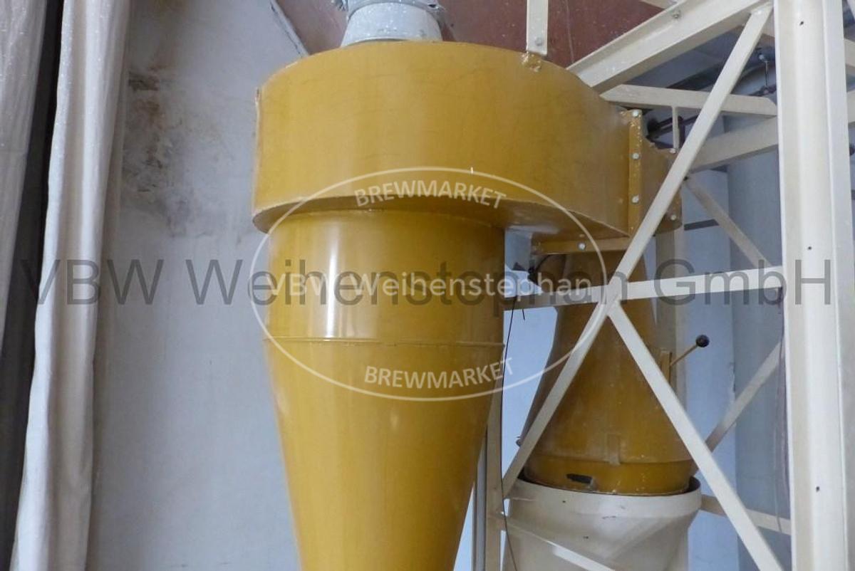 Used Skjold pre-cleaning / cyclone