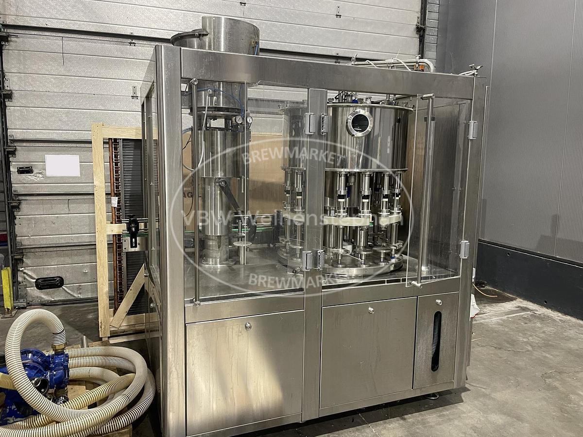 Used glass bottle filler and capper