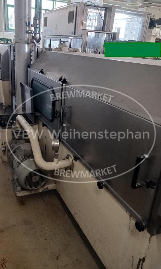 Used crate washer
