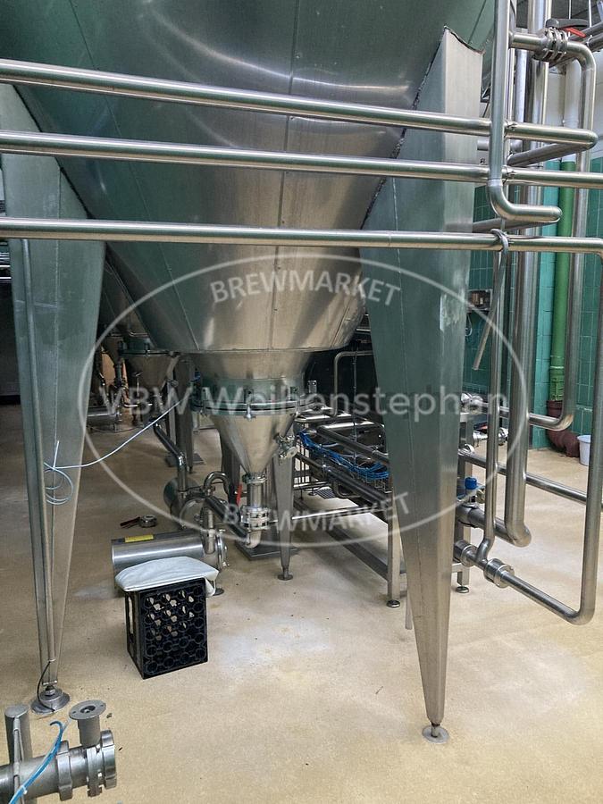 Used Yeast propagation plant; Years of manufacture: 1979–2007