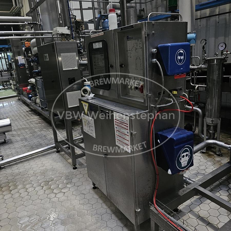 Used PET bottle filling line