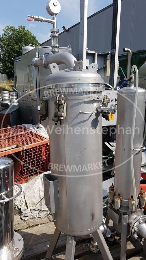 Used trap filter housing