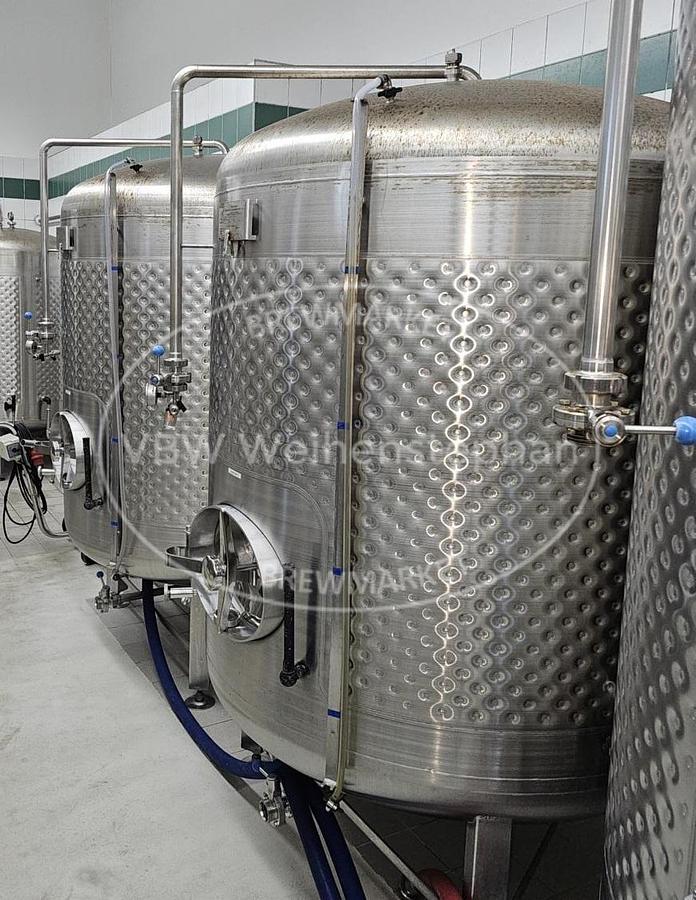 Used Storage tanks (6 pcs.)