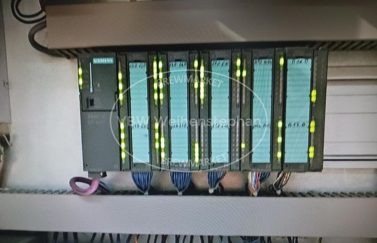 Used Bottle carrier unfolder