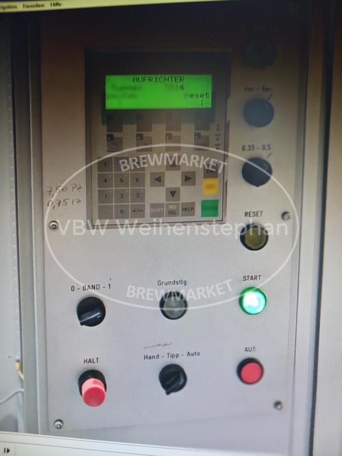 Used Bottle carrier unfolder