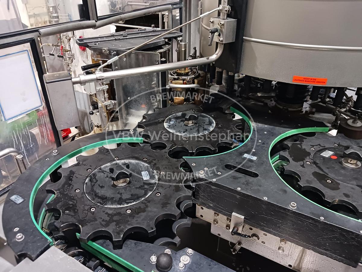 Used labeling machine