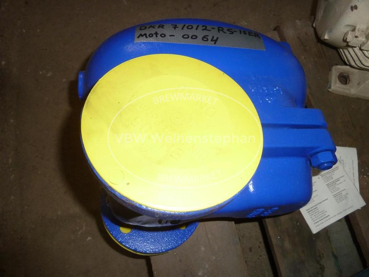 Used float steam trap