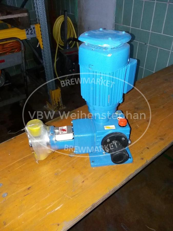 Used dosage pump