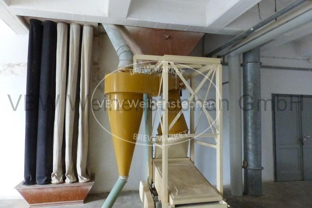 Used Skjold pre-cleaning / cyclone