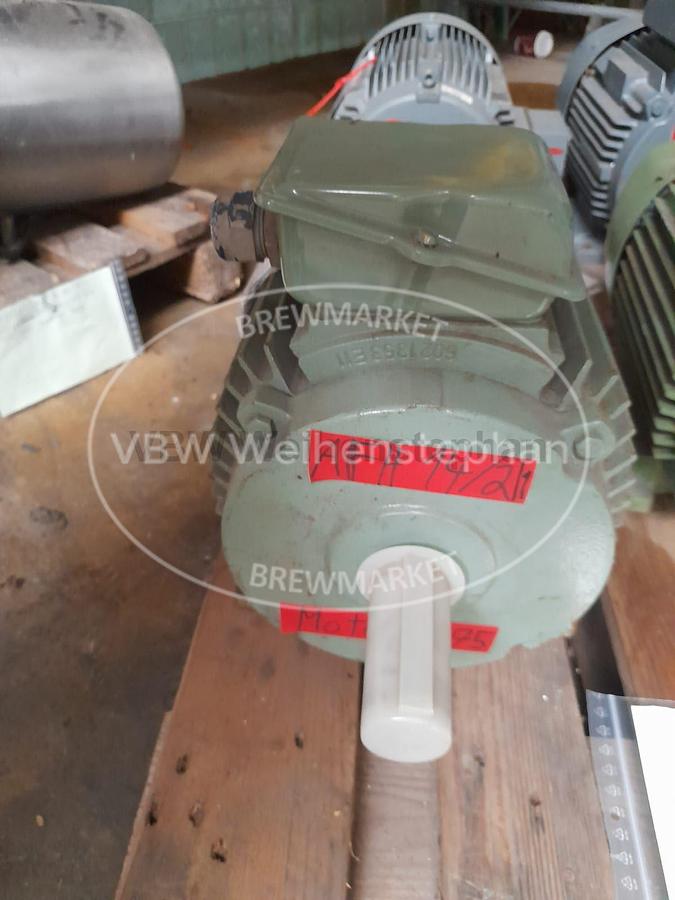 Used 3 phase induction motor