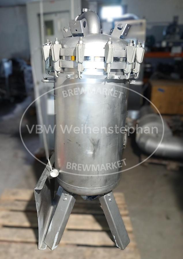 Used Filter housing