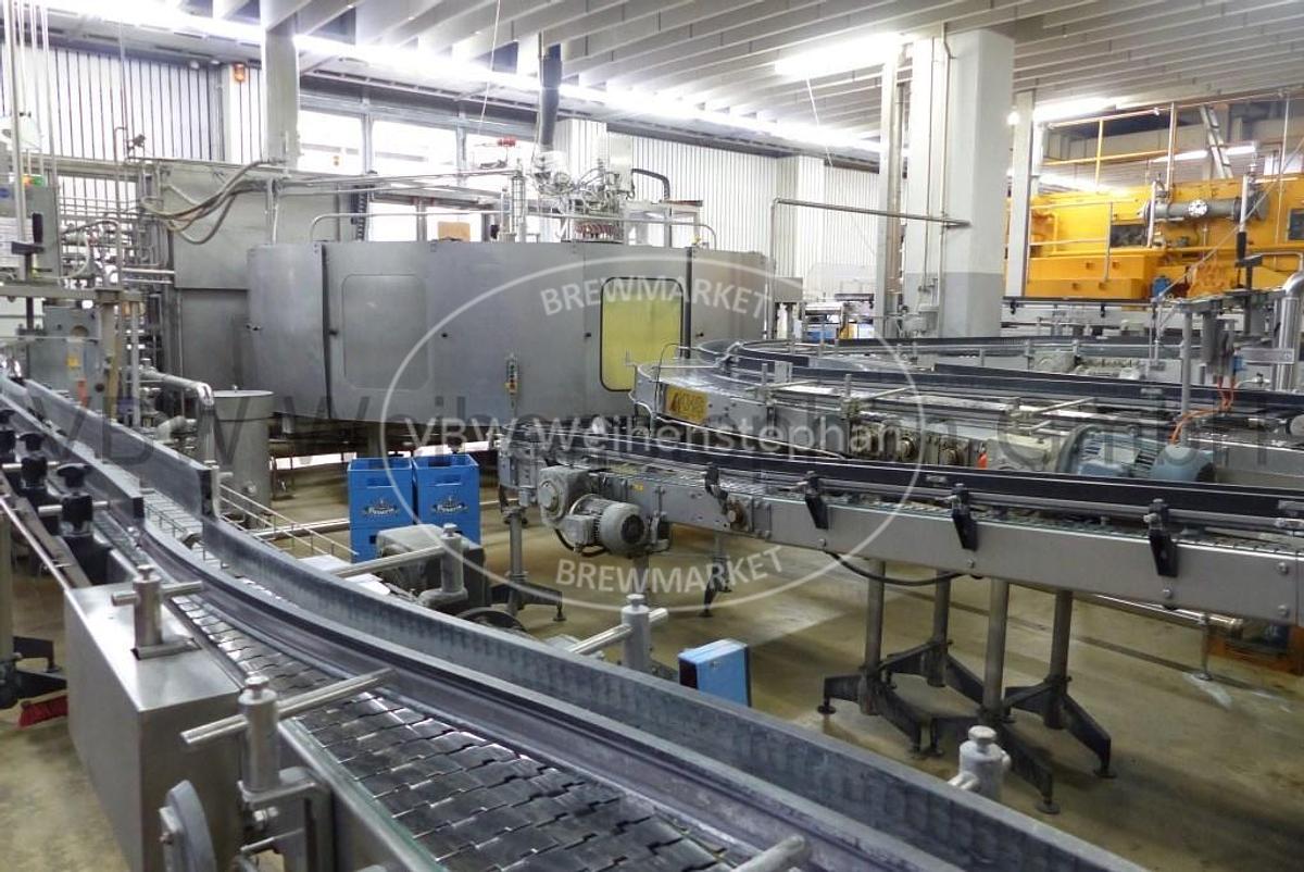 Used bottle filler and capper