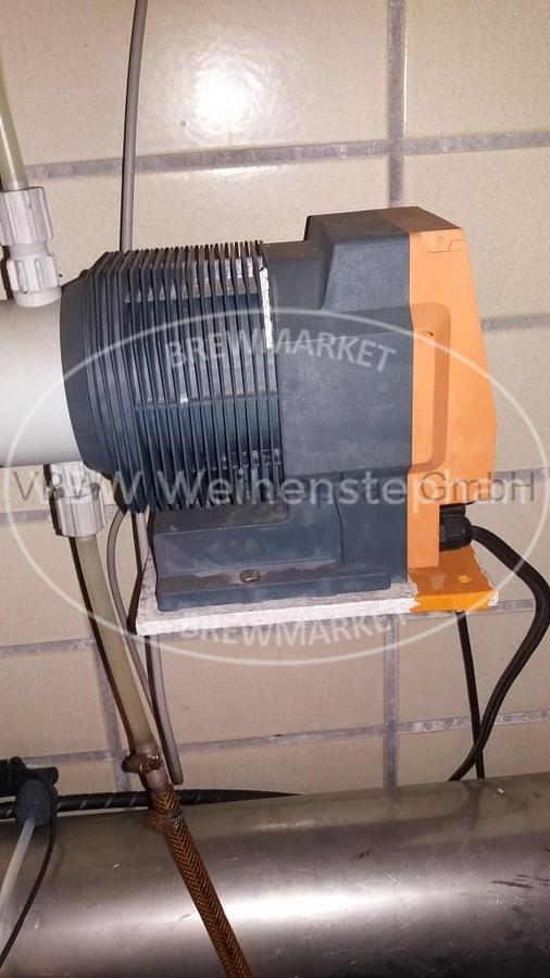 Used Dosing pump