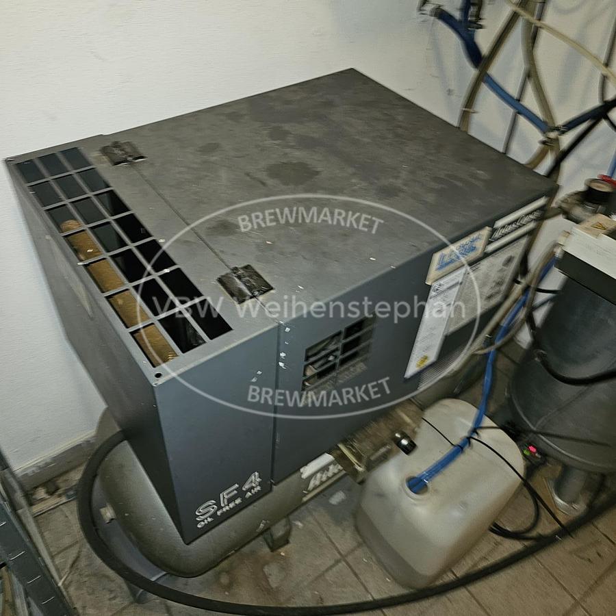 Used Oil-free air compressor