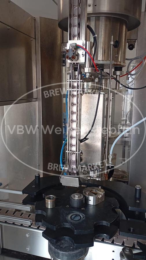 Used glass bottle filling and cleaning plant