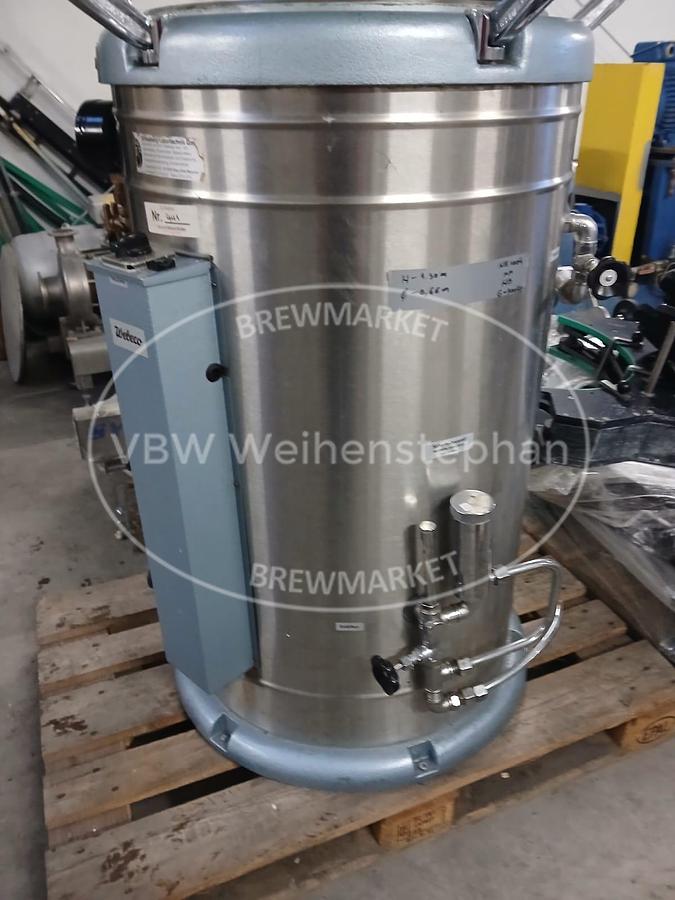Used autoclave