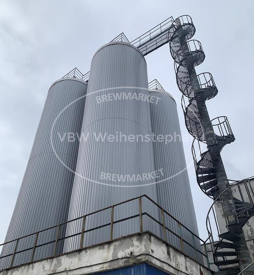 Used Cylindroconical tanks [4 pieces]