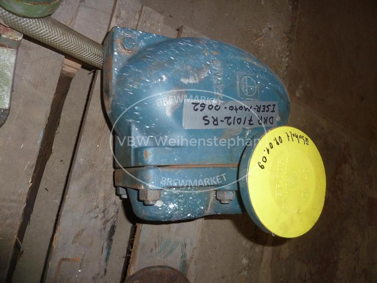Used float steam trap