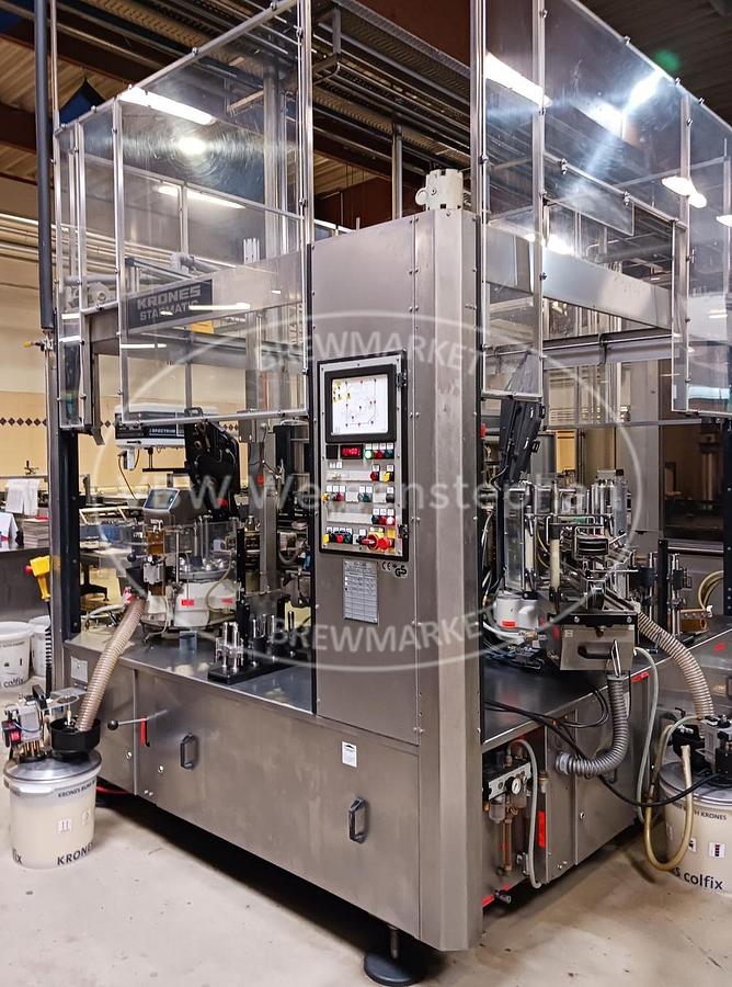 Used labeling machine