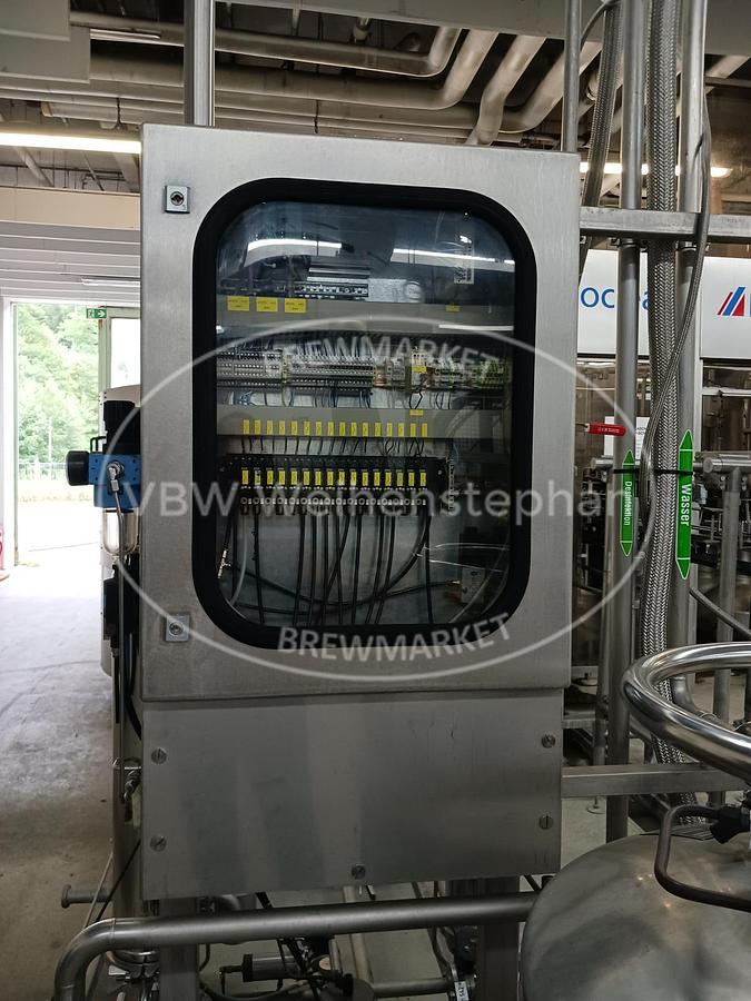 Used Rinsing, filling and sealing machine