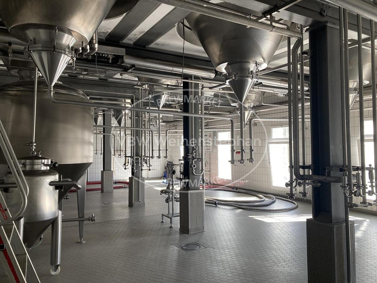 Used cylindroconical fermentations and storage tanks (CCTs) [3 pcs.]