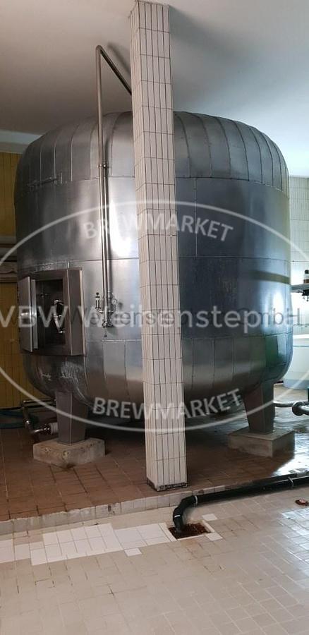 Used pressure tank (2 pieces)