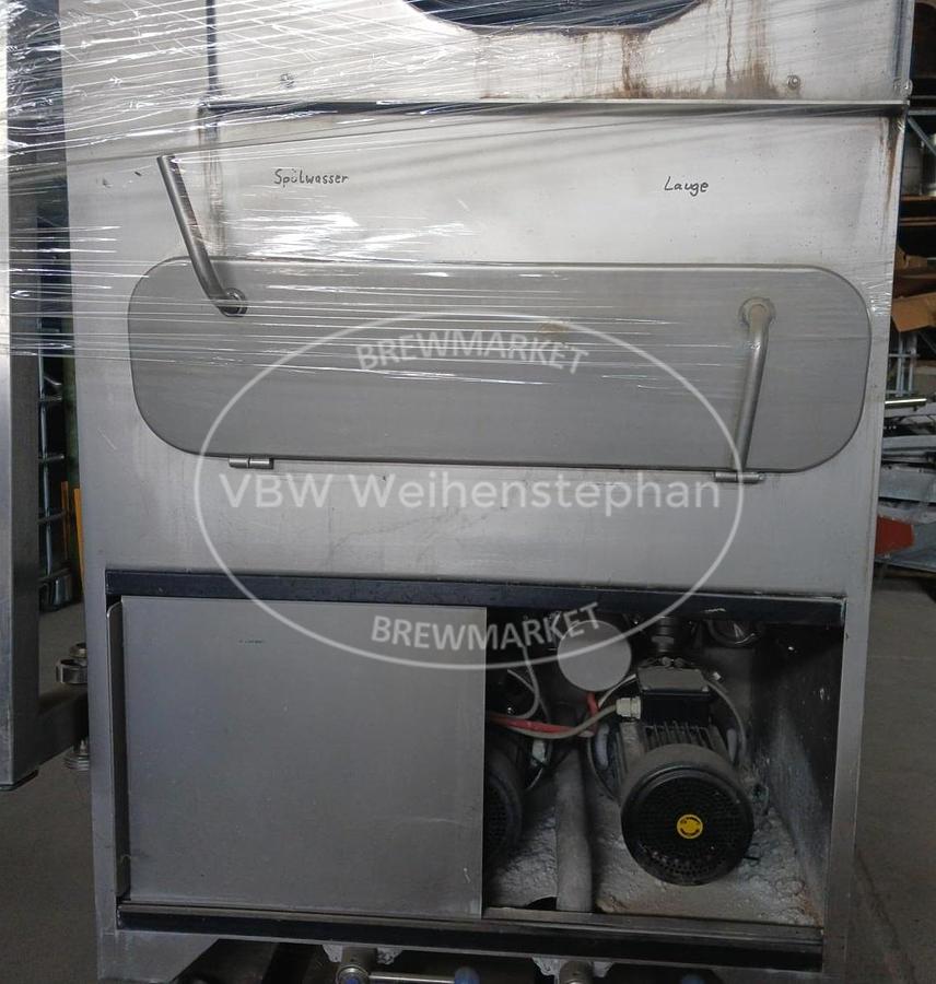 Used bottle washer